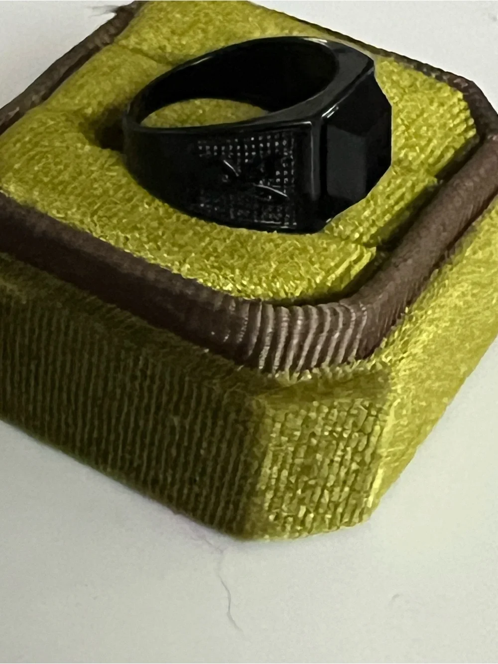 Classic Design Black Onyx Faux Gemstone Stainless Steel Ring Size 9-Unisex